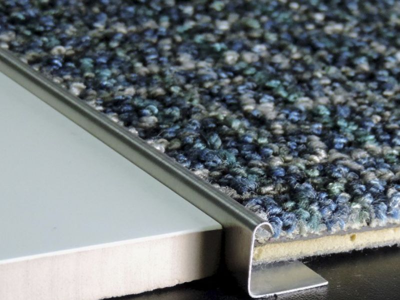 Perfil Inox L para Acabamento de Porcelanato e Azulejo​